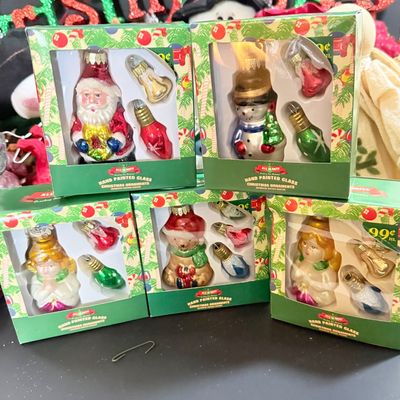 LOT 23: Large Assortment of Holiday Decor
