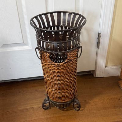 LOT 163: Metal and Wicker Umbrella Stand with Umbrellas