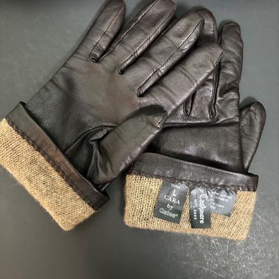 LOT 144: Cara by Gates Cashmere Lined Leather Gloves, Zeroxposur Plush Lining Cold Weather Hat & Scarves