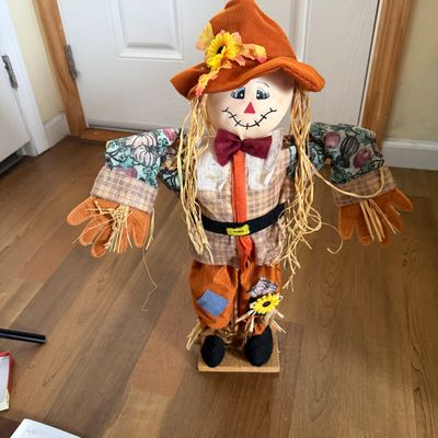 LOT 27: Collection of Halloween Decorations