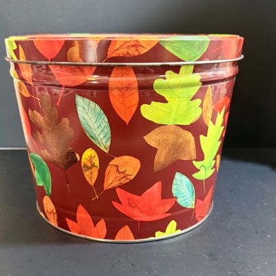 LOT 27: Collection of Halloween Decorations