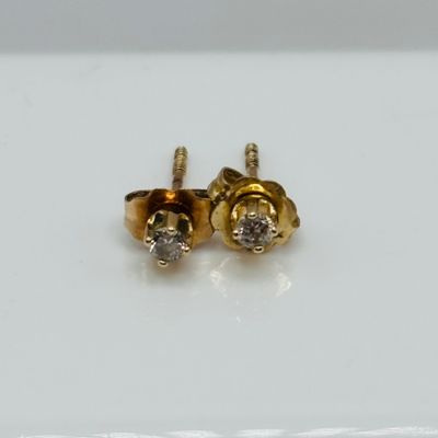 LOT 200: Petite 14K Diamond Earrings .40g Tw