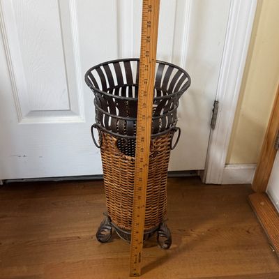 LOT 163: Metal and Wicker Umbrella Stand with Umbrellas
