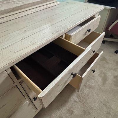 LOT 150: Broyhill Attic Heirlooms Bureau