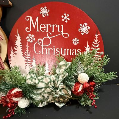 LOT 25: Primative-Style and Contemporary Wooden Christmas Signs, Plaques and Decor