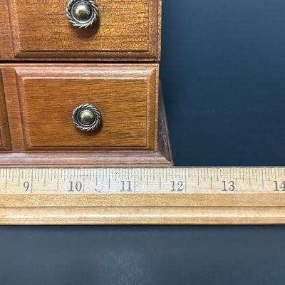 LOT 142: Jewelry Box, Sakroots Key Chains/Purse Charms & More