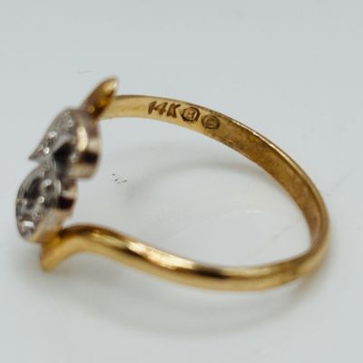 LOT 198: Initial G 14K Gold Ring 1.65g Tw sz 5.5