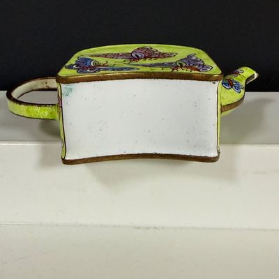 LOT 75: Collection of Miniature Enamel Teapots by Kelvin Chen, Mini Glass Flower Teapot Paperweights, Lenox Shell Shaped Dish & More