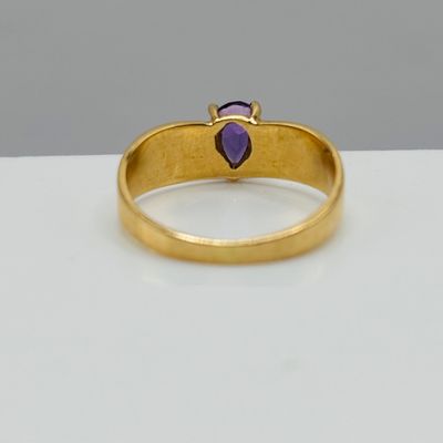 LOT 182: Pear Cut Amethyst Color Stone, SRB 14k Ring, 1.88g Tw, sz4.5