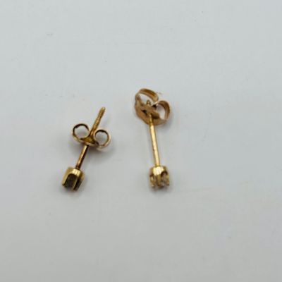 LOT 200: Petite 14K Diamond Earrings .40g Tw