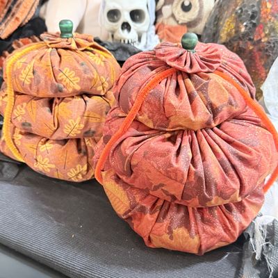 LOT 27: Collection of Halloween Decorations