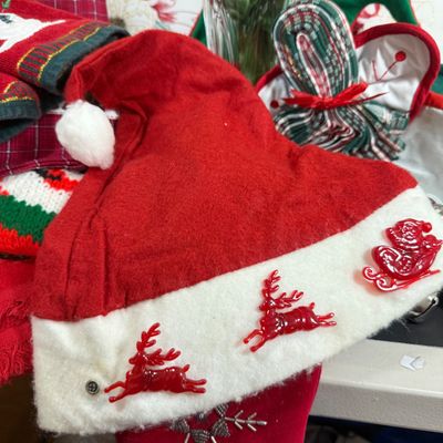 LOT 164: Large Assortment of Holiday Tea Towels, Napkins, Stockings Pillows Decor and More