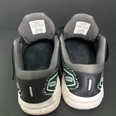 LOT 147: Brooks Ghost Athletic Shoe - sz 7.5 Wide (D)