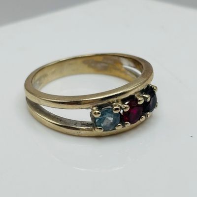 LOT 197: Mother's Ring 14K, 3.79g Tw, sz6.5