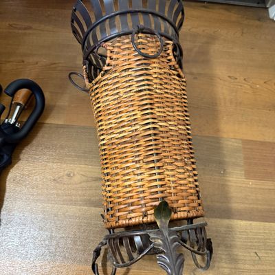 LOT 163: Metal and Wicker Umbrella Stand with Umbrellas