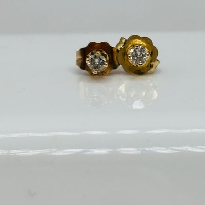 LOT 200: Petite 14K Diamond Earrings .40g Tw