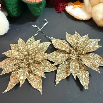 LOT 23: Large Assortment of Holiday Decor