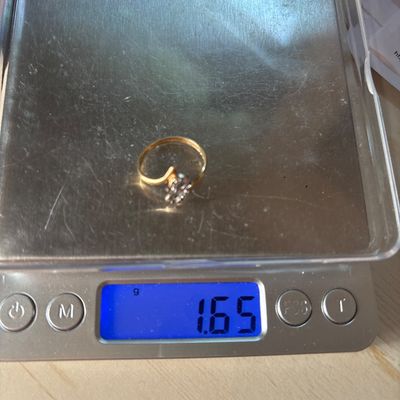 LOT 198: Initial G 14K Gold Ring 1.65g Tw sz 5.5