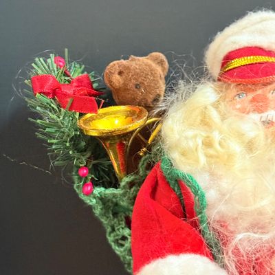 LOT 22: Vintage Style Plush Santa, and Dream Pets Bull and Cow