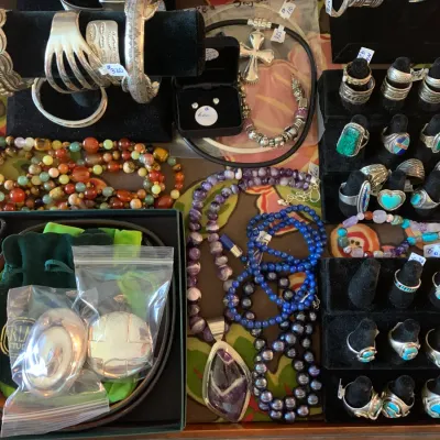 Sale Photo Thumbnail #19