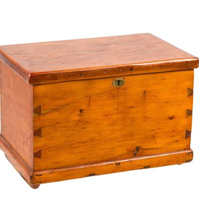 Sale Photo Thumbnail #221: American Pine Storage Chest