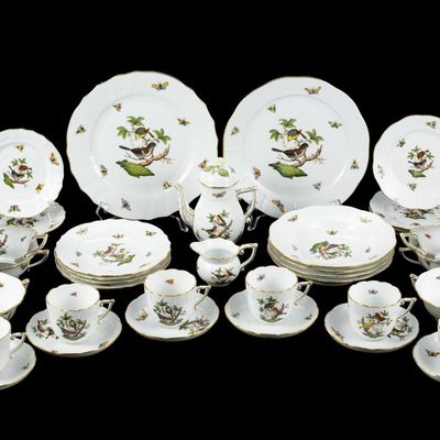 Sale Photo Thumbnail #165: Herend Porcelain Dinner Service