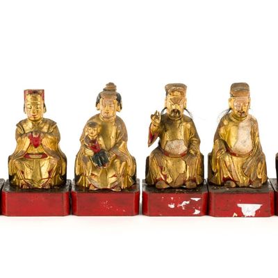 Sale Photo Thumbnail #107: 6 Late Qing Dynasty Chinese Carved Wood Temple Figurines