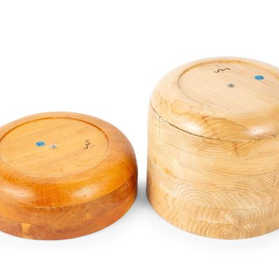 Sale Photo Thumbnail #208: 2 Large Round Basket Mold