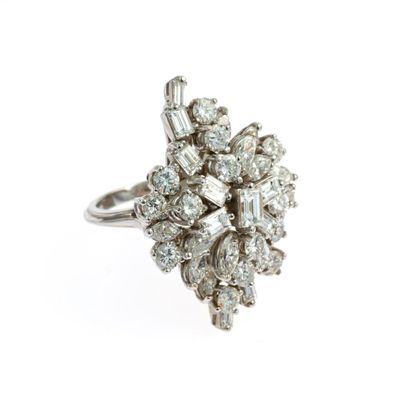 Sale Photo Thumbnail #17: 18K Gold & 5 CTW Diamond Cocktail Ring