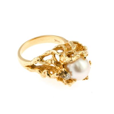 Sale Photo Thumbnail #19: Brutalist 14K Gold, Pearl, and Diamond Ring
