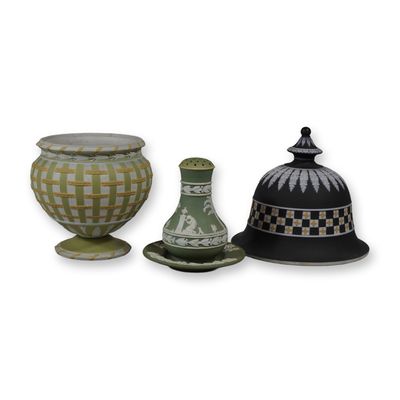 Sale Photo Thumbnail #62: 4pc Wedgwood Jasperware Ceramic Items Including Diceware and Basketweave Patterns