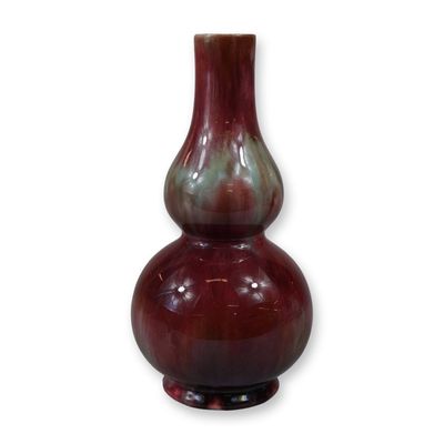 Sale Photo Thumbnail #118: Wedgwood Porcelain Flambe Glaze Double Gourd Vase