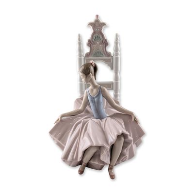 Sale Photo Thumbnail #158: Lladro Spanish Porcelain After the Show Figurine