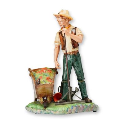 Sale Photo Thumbnail #175: Royal Doulton Prestige Character Figurine, Head Gardner HN4941
