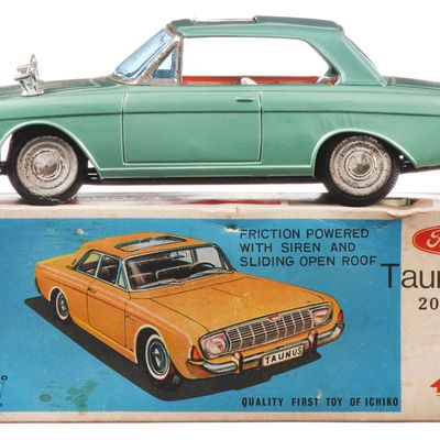 Sale Photo Thumbnail #22: Ford Taunus in Light Green Tin Car by Ichiko Japan Boxed