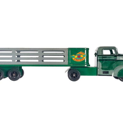 Sale Photo Thumbnail #315: Marx Pressed Steel Tri-City Freight Truck