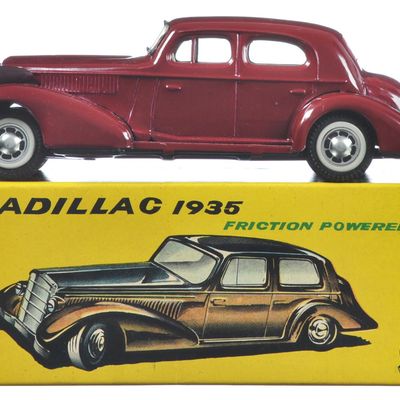 Sale Photo Thumbnail #57: 1935 Maroon Cadillac Tin Car by SSS, Japan Boxed
