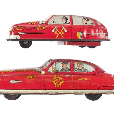 Sale Photo Thumbnail #139: (2) Marx Tin Friction Fire Chief Cars