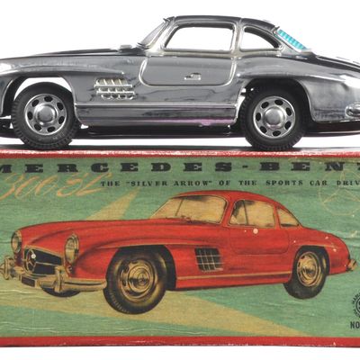 Sale Photo Thumbnail #12: 1950s Mercedes 300 SL Tin Car by Marusan Japan