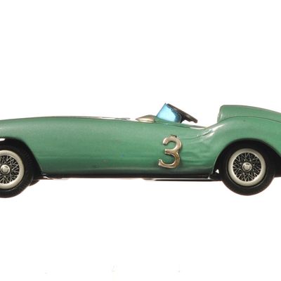 Sale Photo Thumbnail #109: Bandai 1958 Ferrari 813 Spyder Race Car Italian Flag Tin Car
