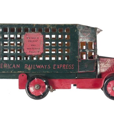 Sale Photo Thumbnail #122: Marx Tin Prototype American Railway Express Truck