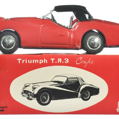 Sale Photo Thumbnail #56: Triumph TR3 Tin Toy by Bandai Japan Boxed