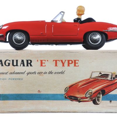 Sale Photo Thumbnail #25: Large Detailed XKE Convertible Tin Car by Tomy