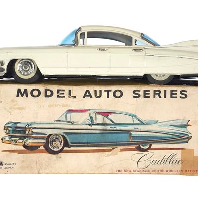 Sale Photo Thumbnail #179: White Bandai 721 Tin Friction Cadillac with Box