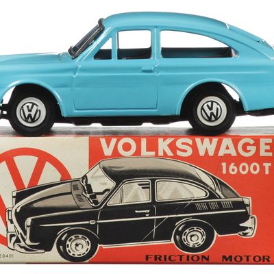 Sale Photo Thumbnail #58: Volkswagen 1600 TL Fastback by Ichimura Japan Boxed