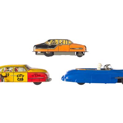 Sale Photo Thumbnail #135: (3) Marx & Lupor Windup & Friction Cars