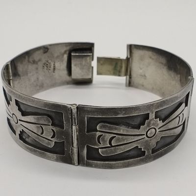 Sale Photo Thumbnail #55: Taxco Mexico Sterling Hinged Bracelet