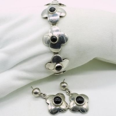 Sale Photo Thumbnail #346: Black Onyx Mexico 925 Flower Set