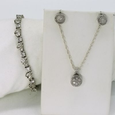 Sale Photo Thumbnail #175: Gorgeous Simulated Diamond Set - 925