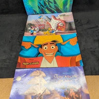 4 Disney Cast Member Exclusive Eyes & Ears Magazines